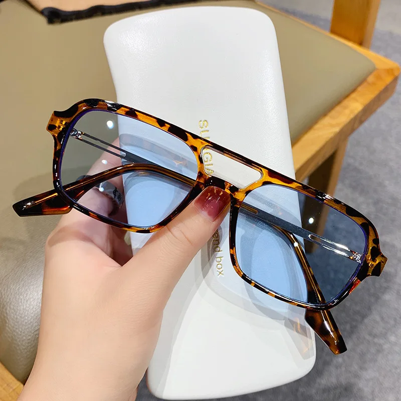 

Classic outdoor unisex multicolor one piece uv400 Round Plastic Frame Two Bridges Unisex Summer Hollow Leopard Blue Sun Glasses