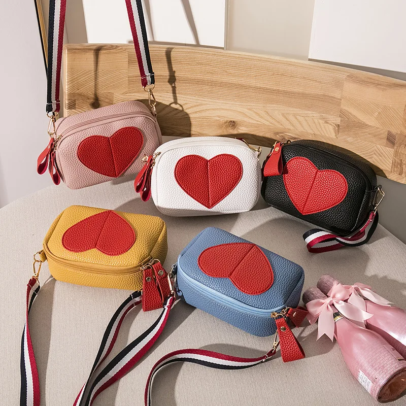 

2020 love heart square zipper bolso mujer phone bag oem soft leather square crossbody bag
