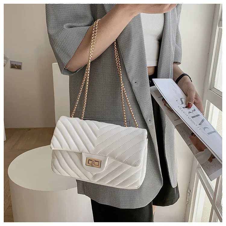 

Ladies Embroidery Flap Handbags for Women Chains Luxury 2021 Fall Winter Shoulder Crossbody Purses Women Hand Clutch Bags