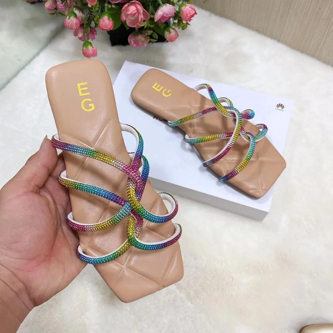 

PDEP 2022 Sexy Cross Strap Upper Girls Flat Slippers Jelly Rainbow Color Rhinestone Comfy Summer Slippers Sandals For Women