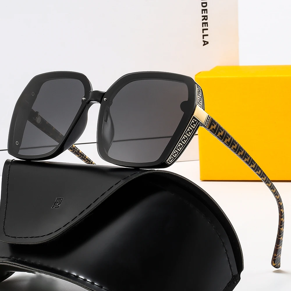 

wholesale High Quality Cool Trend Sunglasses Brand Design Men Women Luxury sunglasses 2021