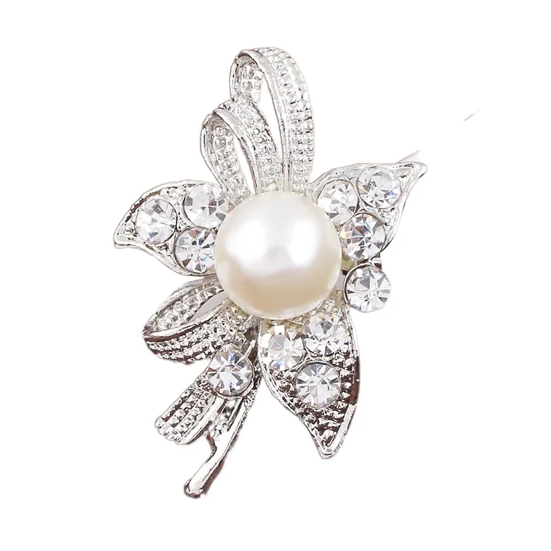 

Elegant Glamorous Big Simulated Pearl Rhinestone Flower Silver-color Brooches for Women Brooch Pins Lapel Jewelry