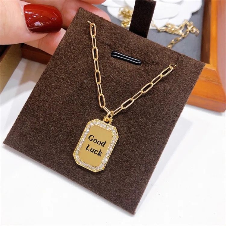 

New Arrival European Real Gold Plated Zirconia Rectangle Necklace CZ Engraved Good Luck Rectangle Pendant Necklace