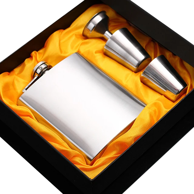 

Wholesale Portable 7OZ Stainless Steel Hip Flask Liquor Gift Set With Funnel And Two Shot Glasses