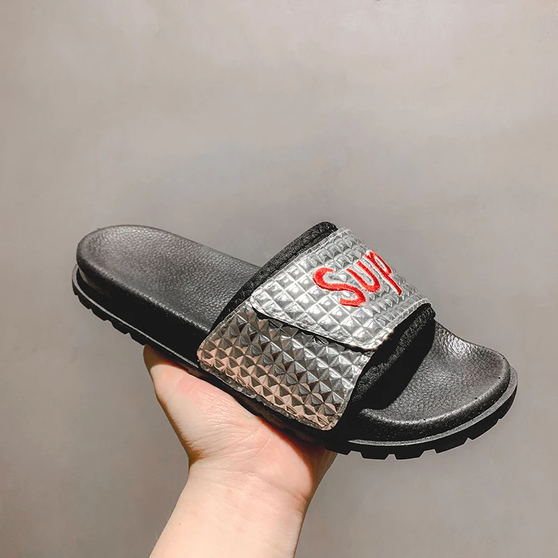 

Hot sale outdoor custom cheap fashion chappals slippers for men slides men's slippers