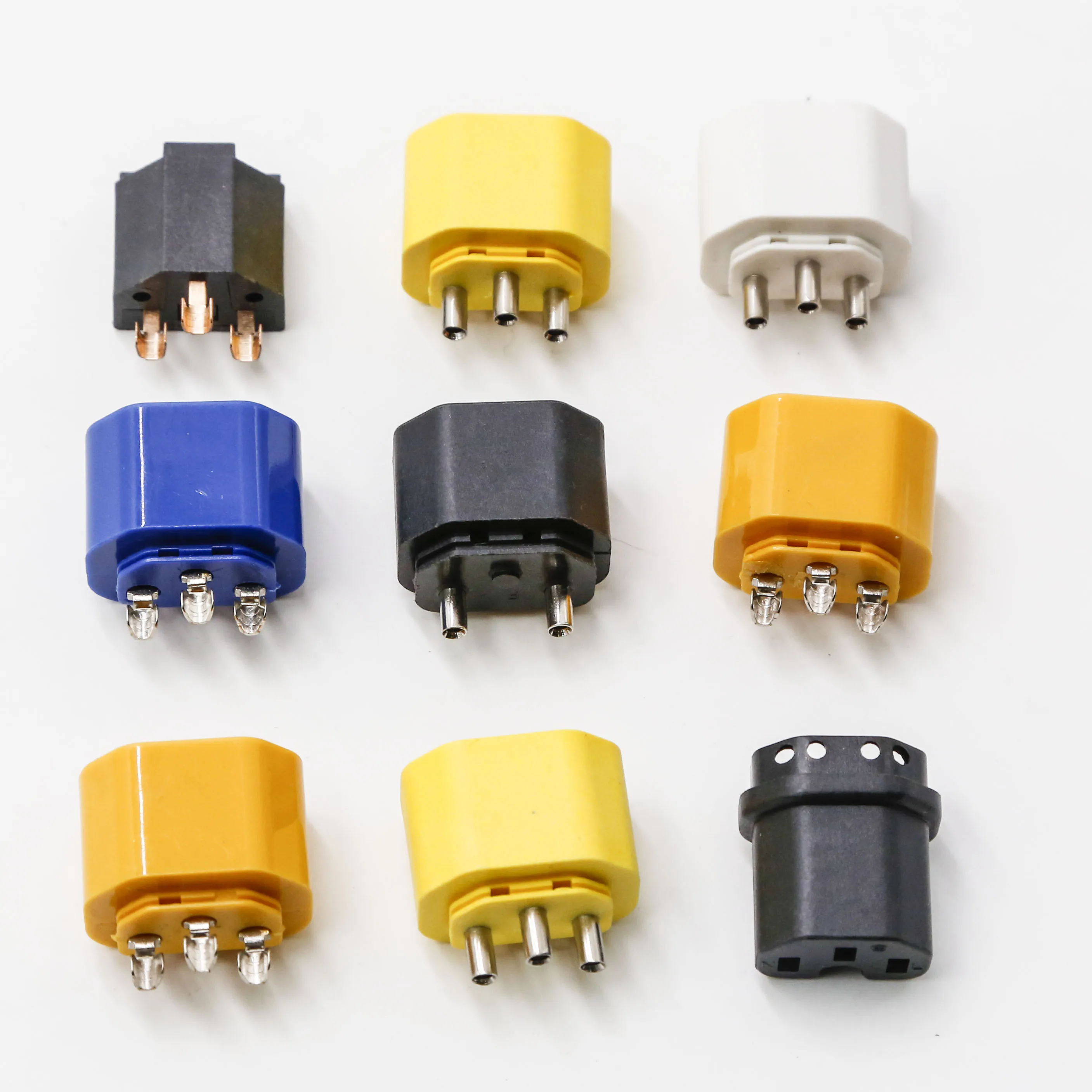 Iec C13 Locking Plug Insert,C15 Locking Plug Connector Buy Iec C13