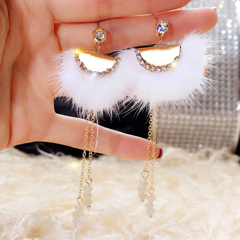 

New Trendy Jewelry Cute Pom Pom Ball Drop Earring Long Crystal Fur Ball Tassel Dangle Earring For Lady