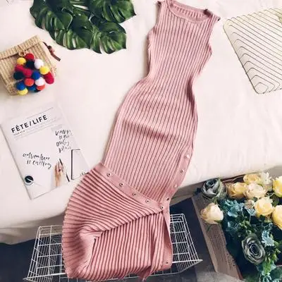 

2021 Latest Design Women Korean Fashion Sleeveless Knitted Maxi Dress