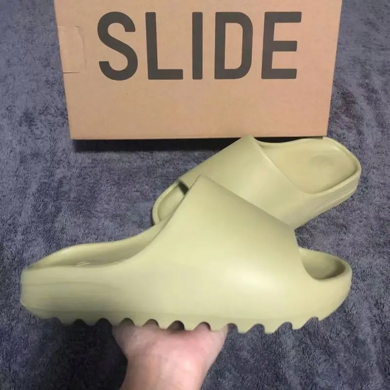 

High Quality Custom Unisex Designer 2021 slipper Beautiful, Customized color