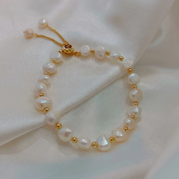 

Handmade Irregular Baroque Freshwater Pearl Adjustable Bracelet Ladies Natural Freshwater Pearl Bracelet