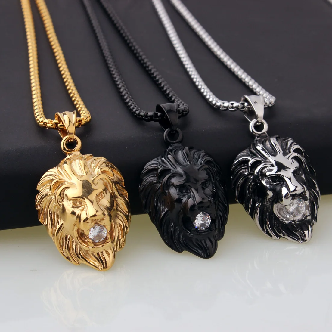 

2021 Fashion Hip Hop Jewelry 18K Gold Plated stainless steel Necklace Iced Out CZ Crystal Necklace Lion Head Pendant Necklace, Silver color/gold color/black color