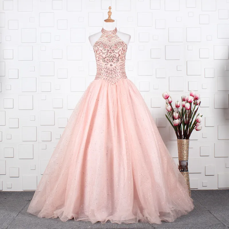 

Stock Pink Color Halter Neck Ball Gown Heavy Beaded Women's Evening Dresses Real Photo Designer European Style Quinceanera Dress