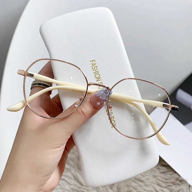 

18036 New metal anti-blue light glasses fashion retro round eye glasses frames vintage female INS simple Champagne eyewear