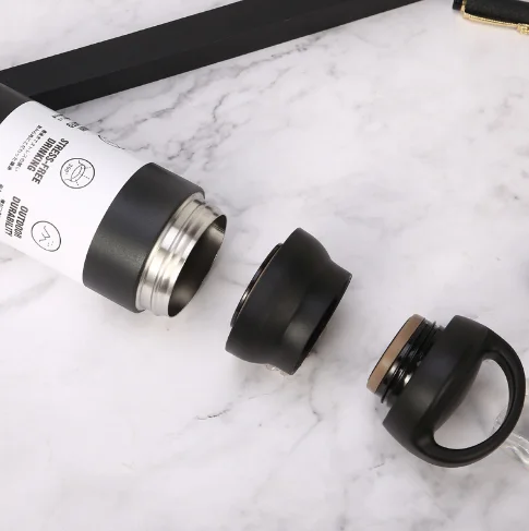 Amazon hot selling 316 stainless steel portable thermos 580ml water drinking bottle wholesale