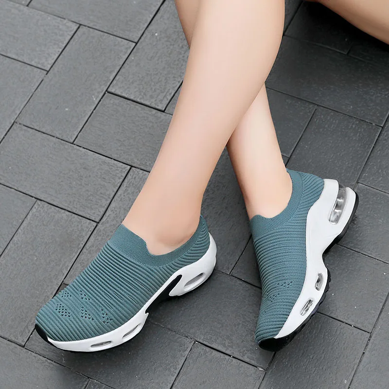 

2020 Spring Autumn Footwear Gym Women Shoes Sports Shoes for Low Price Casual Outdoor Walking Running Shoes Fashion Sneakers