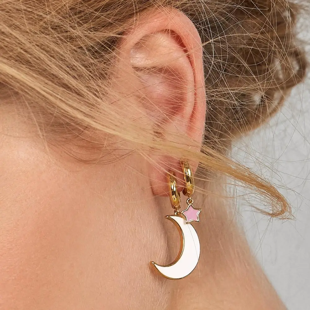 

Popular Gold Plated Enamel Moon Star Hoop Earring Shell Crescent Pentagon-Star Circle Earring