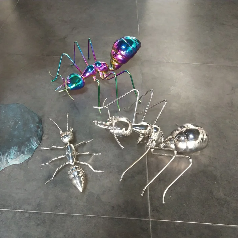 Lot De 4 Fourmis En Métal Colorées - Sculpture Murale Jardin - Décoration Extérieure Insecte Mignon