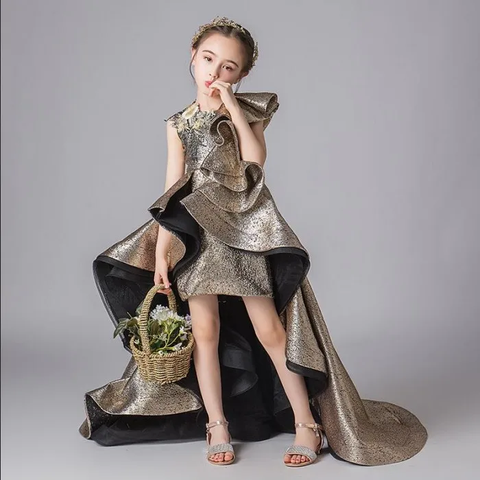 

Front Short Back Long Model Show Girls Dresses Shoulder With Flower Model Show Girls Dresses