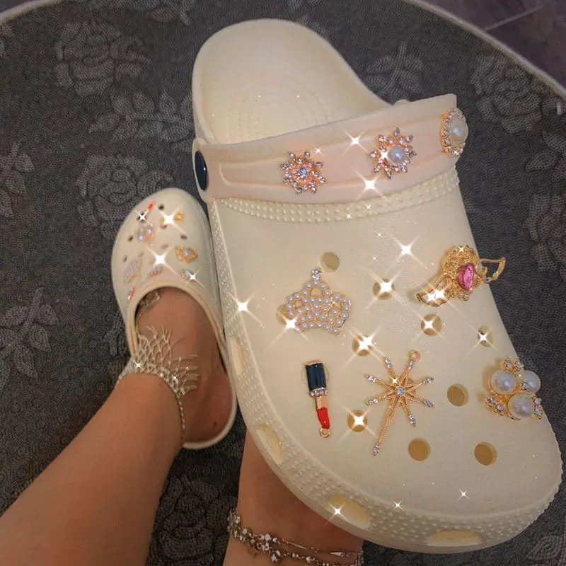 

EVA beach house slippers classic fluffy clogs charms platform jelly sandals sandalias designer slides sandels 2021 womens clogs