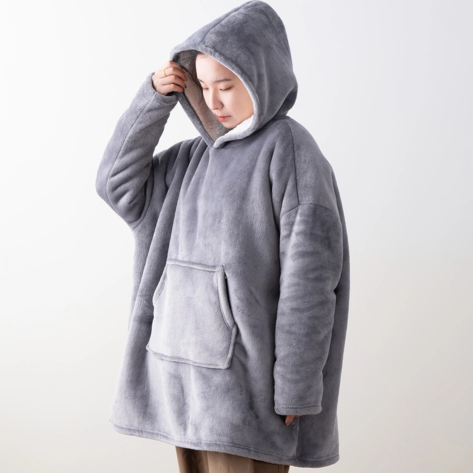 

Green Warm Adult Fleece Hooded Blanket Throw Alpaca Llama Wearable Oversize Hoodie Blanket