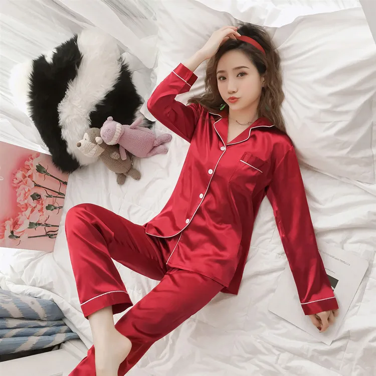 

Women Sleepwear Satin Pajamas Sets Long Sleeve Autumn Sleepwear Faux Silk Pajamas Suit Female Homewear