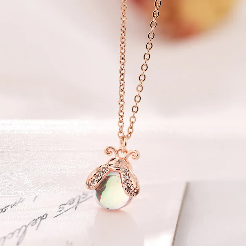 

Stainless Steel Simple Rose Gold Clavicle Chain Zircon Magic Ladybug Pendant Necklace, As picture