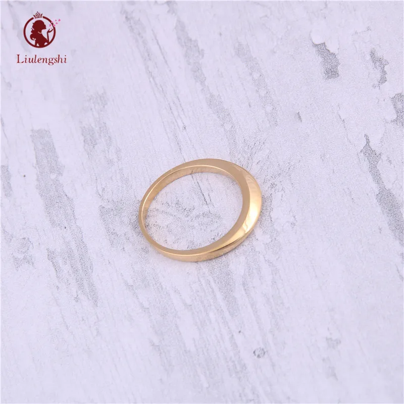 

Plating 18K Gold Stainless Steel Irregular Twist Dome Ring Real Titanium Steel Irregular Signet Ring For Women