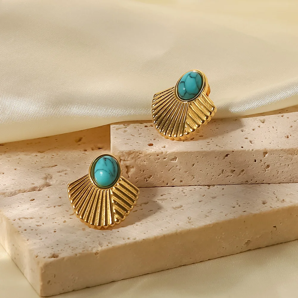 

New vintage stainless steel 18K gold plated turquoise ribbed scalloped stud earrings for women