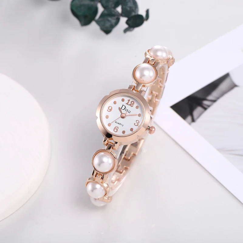 

Explosive small-cap ladies watch Korean fashion simple digital alloy wish star ladies watch