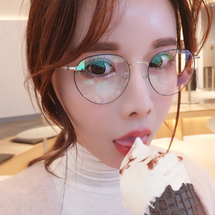 

2020 New Retro round frame flat mirror women anti blue light glasses proof frame Computer glasses classic myopia frame glasses