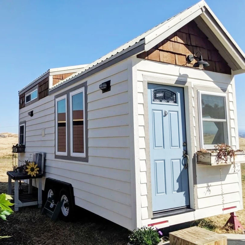Mini beweegbare houten huizen modulaire kleine mobiele woningen tiny huizen prefab trailer huizen te koop