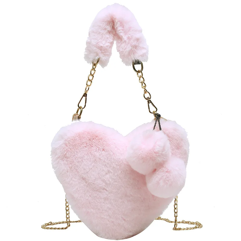 

2020 Winter Cute Handbag Fur Plush Furry Heart Shaped Clutch Purses Women's Soft Faux Fur Shoulder Handbags for Valentine's Day
