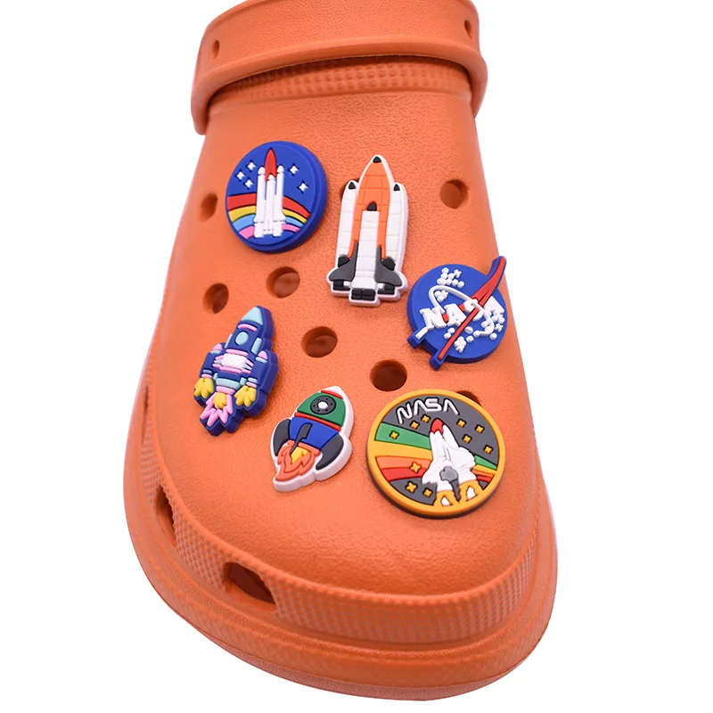 

New Rocket Designer Charms Accessories Croc Shoe Charms PVC Clogs Shoes Clog Sandals Charm Button Buckle Shoes Buckle Decoration