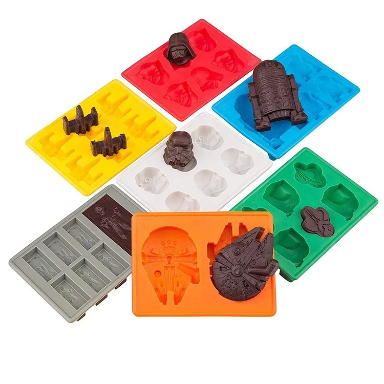 

Stormtrooper Darth Vader XWing Fighter Millennium Falcon R2-D2 Han Solo Boba Fett War of Star Silicone Ice Trays