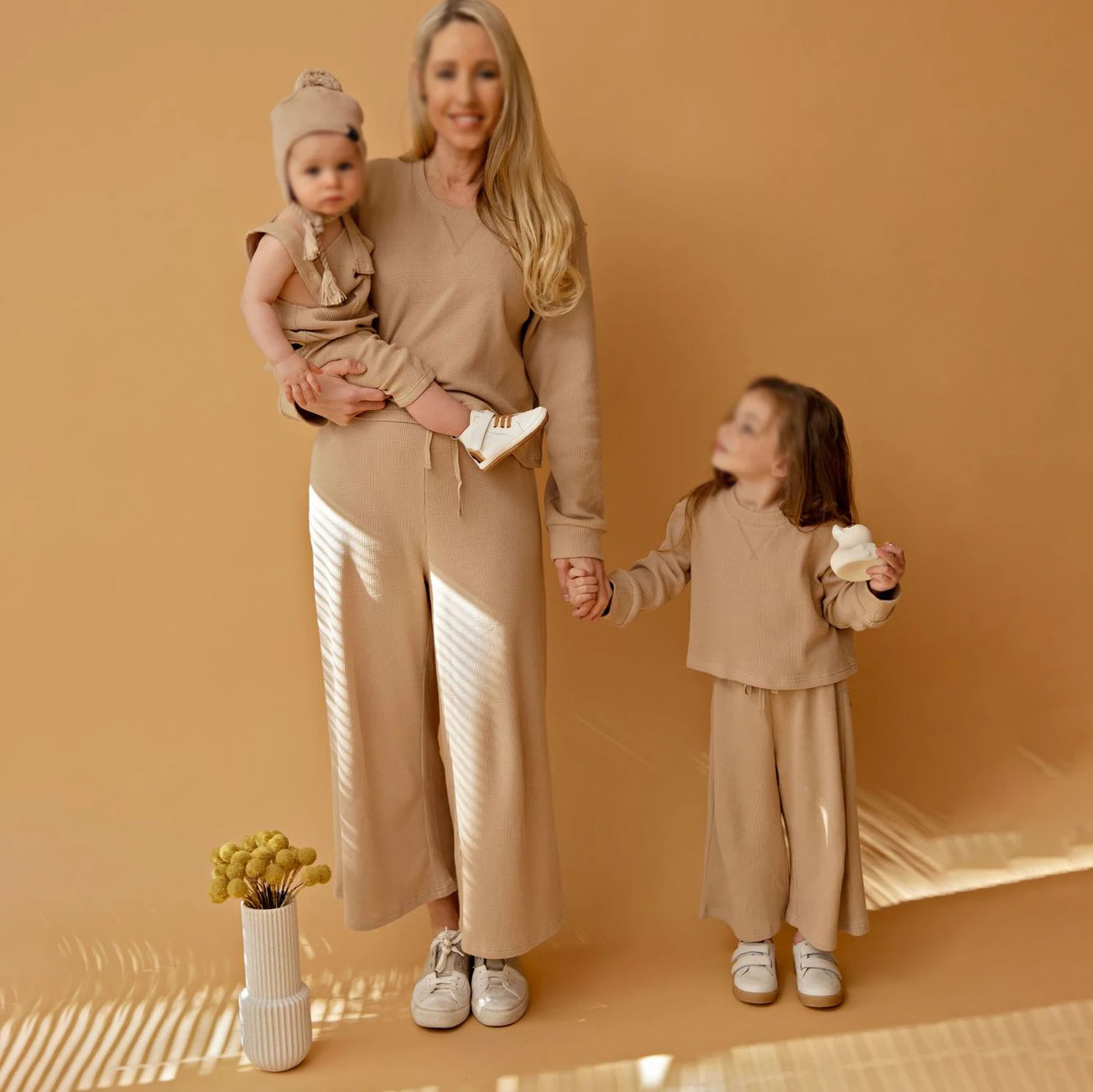 

Fall Mommy and Me Waffle Two Piece Set Baby Overalls Long Sleeve Crop Top Sweater Cullotte Loungewear Set Cotton Matching Family