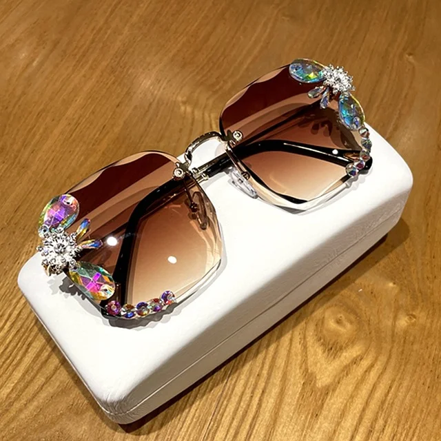 

Custom Women Sunglasses Vintage Metal Frame Rhinestone Eyeglasses Small Sun Shades, Colors