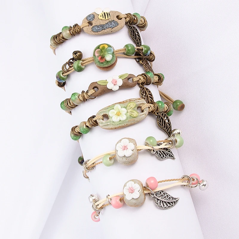 

Fashion Delicate Hand-Woven Ceramic Beads Bracelet Originality Chinese Style Bracelet Adorn Article, Photo