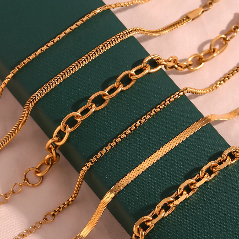 

Wholesale Minimalist Stainless Steel Box Chain Bracelet 18K Gold Plated Cuban Link Chains Bracelets Women