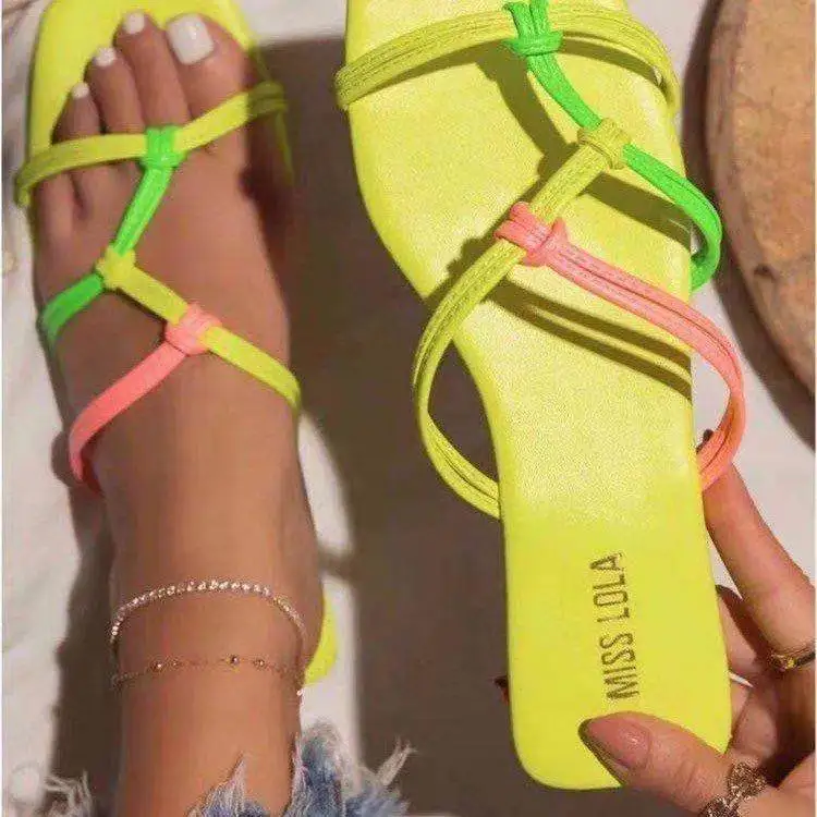 

2022 Summer slippers woman slides beach shoes crystal jelly pu flat sandals slippers for women