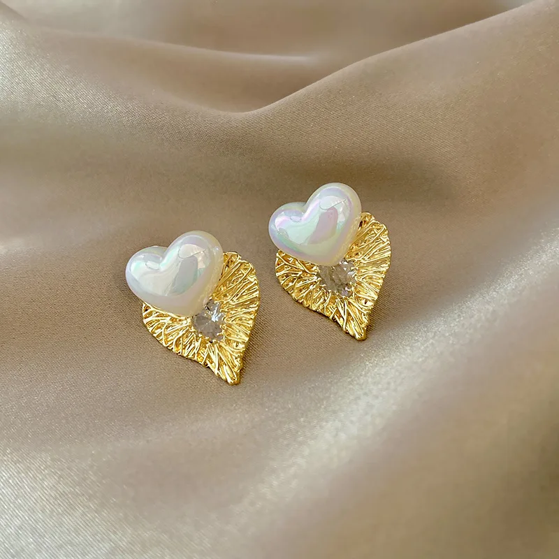 

2022 Fashion Gold Plated Earrings Double Heart Shape Pearls Stud Earrings For Girls Jewelry