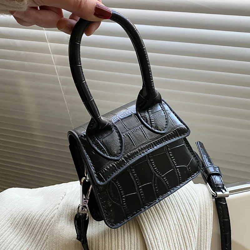 

New Designer Fashion Shoulder Messenger Bag Candy Color Supper Mini Crossbody Bags For Women Ladies Keys Purses and Handbags