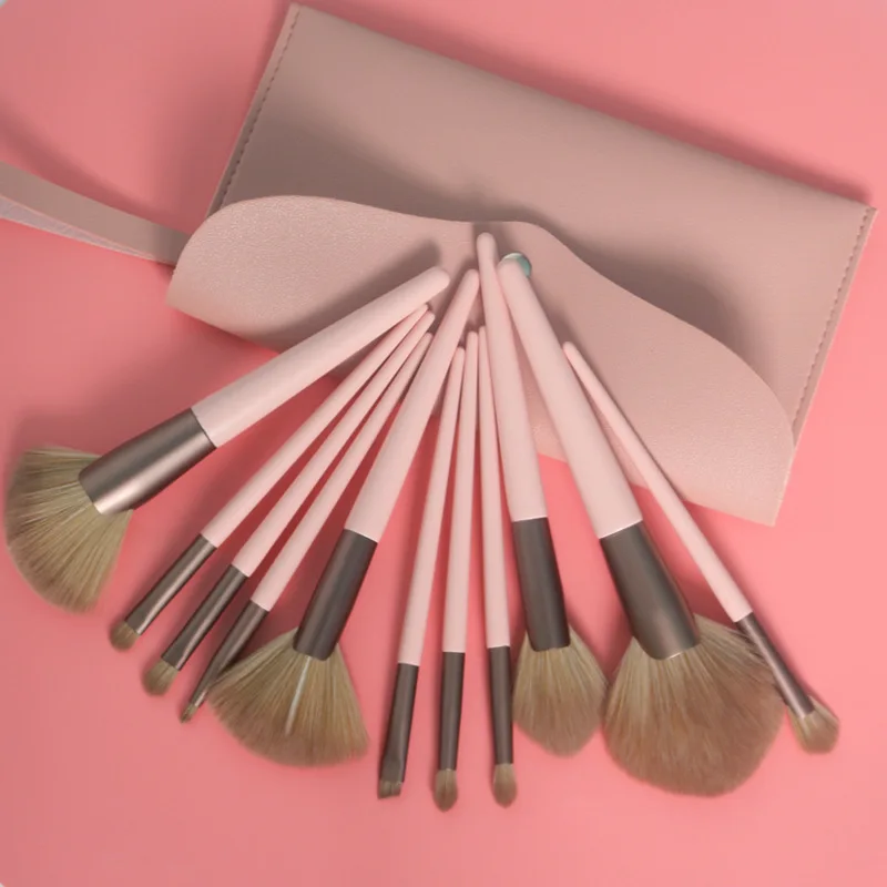 

New 11pcs small pudding makeup brush set super soft eye shadow brush for beginners beauty tools, Pink