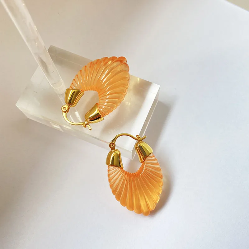 

U-Shaped Resin Gold Plated Earrings For Women Girls Ins Cold Wind Summer Chic Style Earrings Exaggerated Amber Female Earring