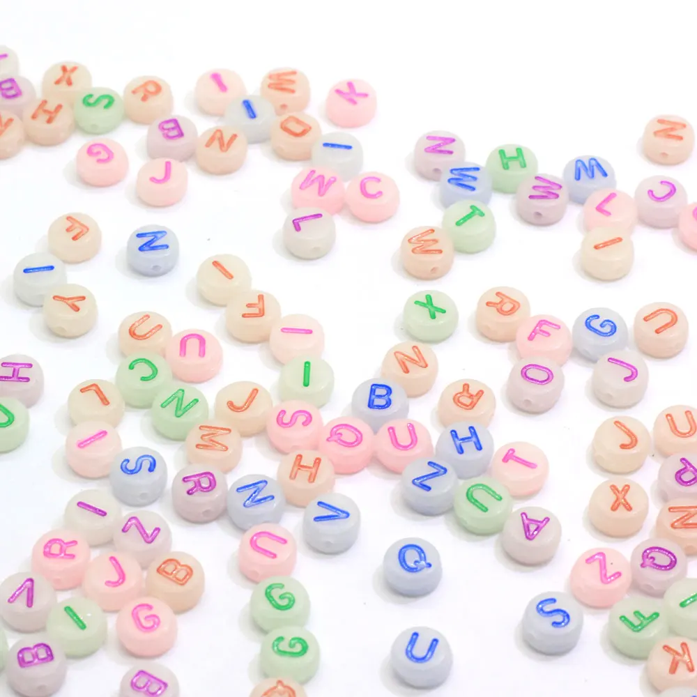 wholesale alphabet acrylic beads luminous english