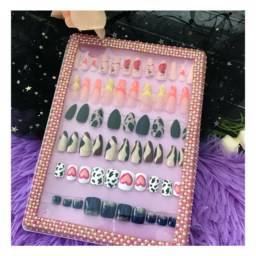 

Wholesale luxury Press On Nails Custom Private Label Press On Nails Packaging Box With Logo on Hot selling