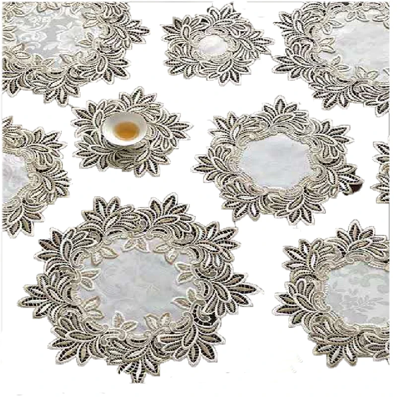 

Novelty unique funny christmas vinyl lace placemat in Mats & Pads For dining table Decoration, Multi color