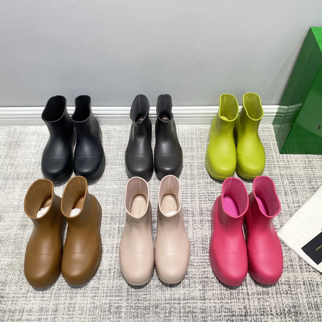 

PUDDLE 2022 Designer luxury women Rubber Vamp Cotton Lining 5.5cm Ankle Booties B V rain boot, 9 colors