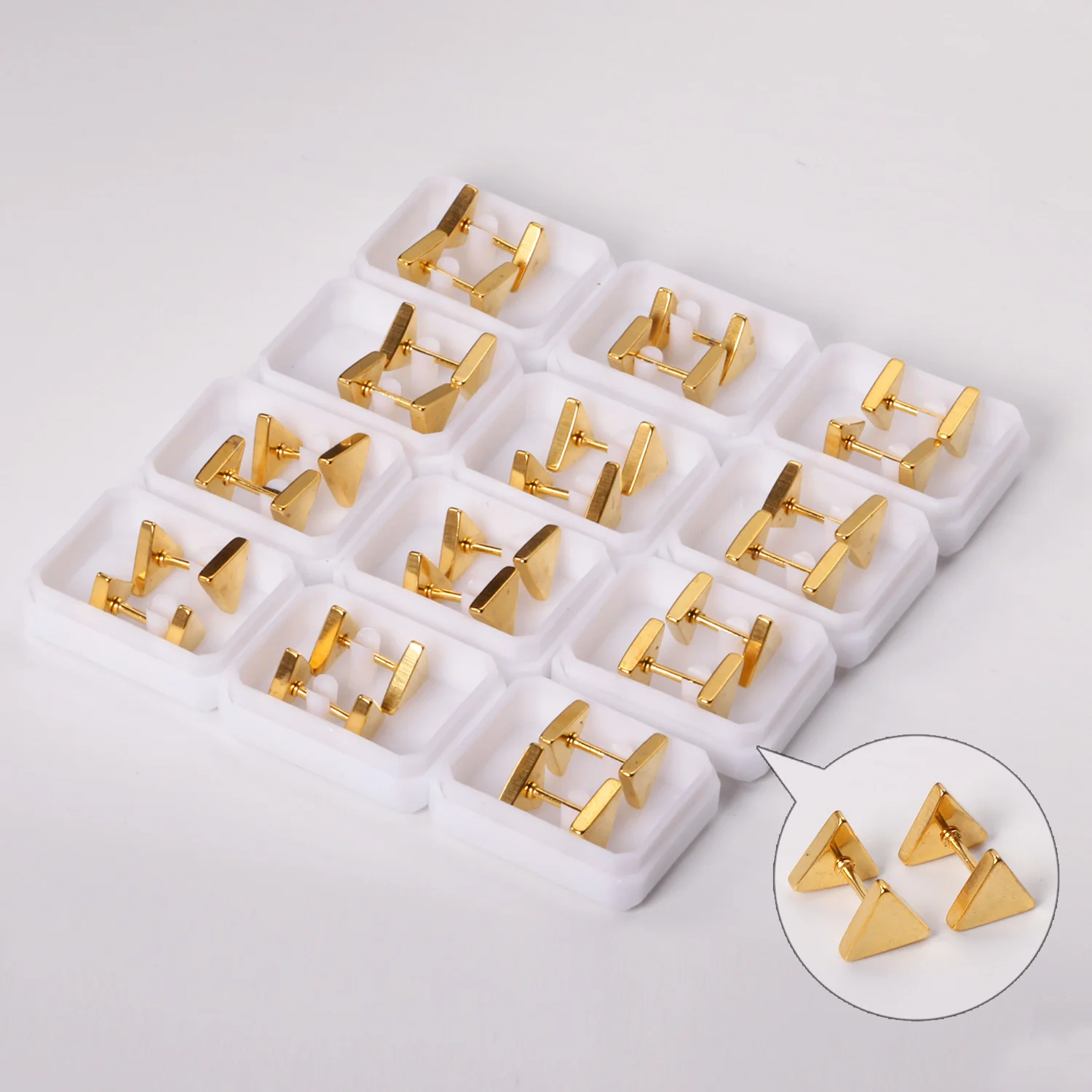 

18K gold plated stainless steel earring anchor shape gold earring stud jewelry