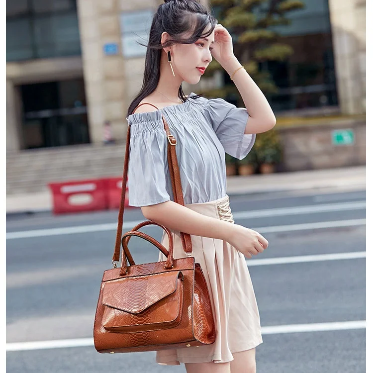 

2020 best selling multi color big capacity python leather ladies handbags customized crossbody handbag