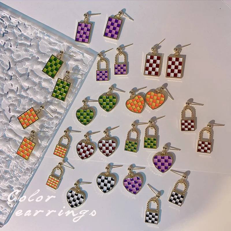 

Factory directly wholesale 925 silver needle Lattice geometric stud earrings